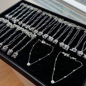 S925 Zirconia 24 Letters Pendant Necklace 80200304