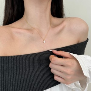 S925 5A Zirconia Oval Pendant Necklace 80200307