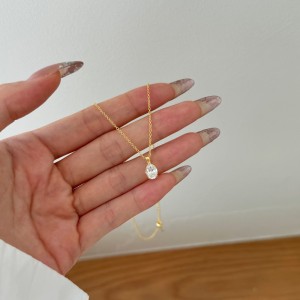 S925 5A Zirconia Oval Pendant Necklace 80200307