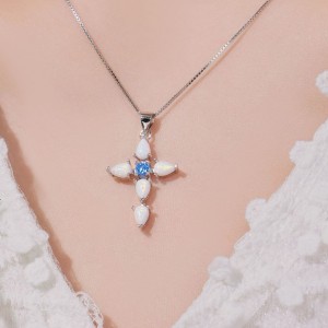 S925 Sparkle Pear-shaped Opal Cross Necklace 80200307