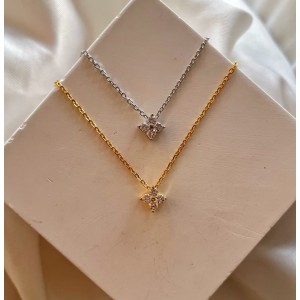 S925 Sparkle Zirconia Clover Flower Necklace 80200311