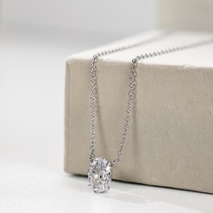S925 8A Oval Ice-cut Zirconia Necklace 80200313