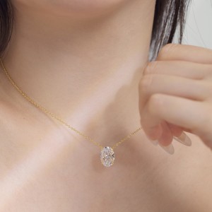 S925 8A Oval Ice-cut Zirconia Necklace 80200313