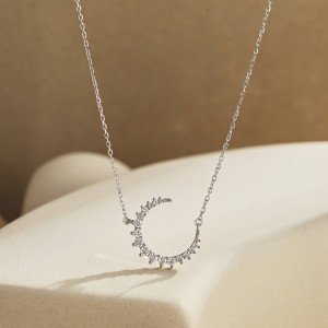 925 Sterling Silver Zirconia Moon Necklace 80200314