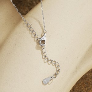 925 Sterling Silver Zirconia Moon Necklace 80200314