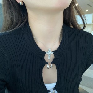 S925 Punk Zirconia Cross Pendant Necklace 80200324