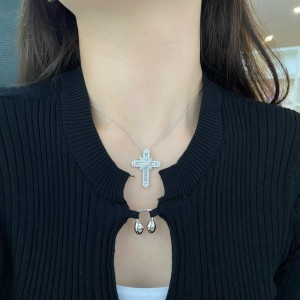 S925 Punk Zirconia Cross Pendant Necklace 80200324