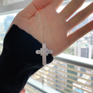 S925 Punk Zirconia Cross Pendant Necklace 80200324