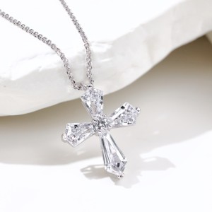 S925 Unique Zirconia Cross Pendant Necklace 80200328