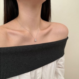 925 Sterling Silver 8A Rectangle Zirconia Necklace 80200332