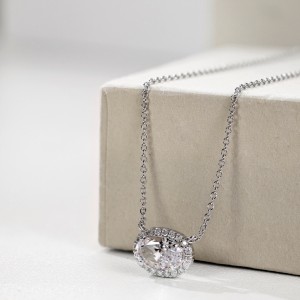 S925 5A Oval Zirconia Pendant Necklace 80200340