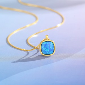 925 Sterling Silver Cushion Opal Pendant Necklace 80200404