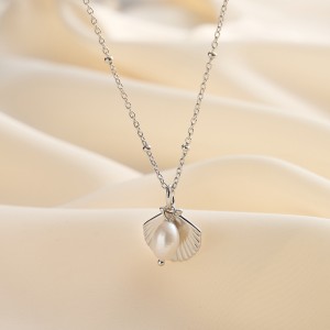 925 Sterling Silver Fresh Water Pearl Shell Necklace 80200416