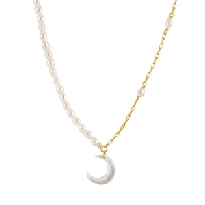 925 Sterling Silver Fresh Water Pearl Crescent Moon Necklace 80200425