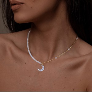 925 Sterling Silver Fresh Water Pearl Crescent Moon Necklace 80200425