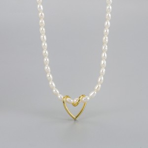 925 Sterling Silver Fresh Water Pearl Heart Pendant Necklace 80200440