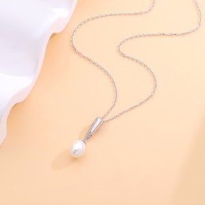 925 Sterling Silver Fresh Water Pearl Zirconia Pendant Necklace 80200441