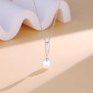 925 Sterling Silver Fresh Water Pearl Zirconia Pendant Necklace 80200441