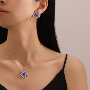 925 Sterling Silver Purple Daisy Floral Necklace 80200480 925 Sterling Silver Purple Daisy Floral Necklace 80200480