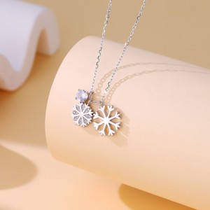 925 Sterling Silver Double CZ Snowflake Necklace 80200481