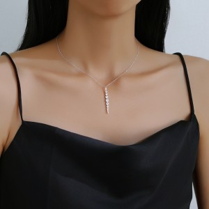 925 Sterling Silver Round Zircon Tassel Pendant Necklace 80200483