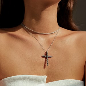 925 Sterling Silver Gothic Zircon Cross Pendant Necklace 80200501