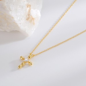 925 Sterling Silver Zircon Cross Pendant Necklace 80200506