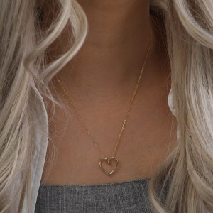 925 Sterling Silver Minimalist Heart Choker Necklace 80200508