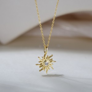 925 Sterling Silver Sun Zircon Pendant Necklace 80200509