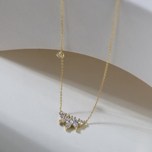 925 Sterling Silver Marquise Zircon Pendant Necklace 80200510