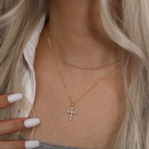 925 Sterling Silver Zirconia Cross Necklace 80200513