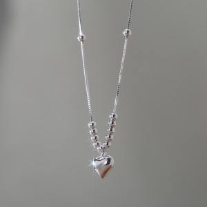 925 Sterling Silver Vintage Beaded Heart Necklace 80200515