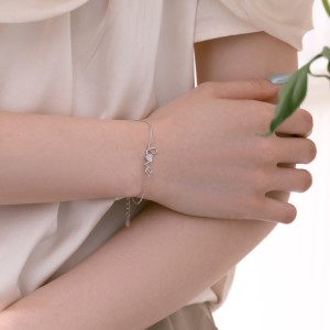 LOVE Letter Zirconia Heart Chain Bracelet 100100133 LOVE Letter Zirconia Heart Chain Bracelet 100100133