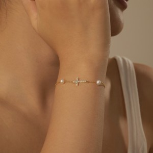 Zirconia Cross Pearl Chain Bracelet 100100150