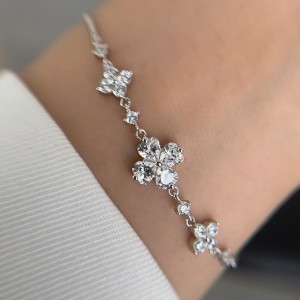 925 Sterling Silver Zirconia Clover Heart Adjustable Bracelet 100100173 925 Sterling Silver Zirconia Clover Heart Adjustable Bracelet 100100173