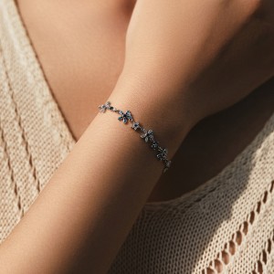 925 Sterling Silver Gradient Blue Zirconia Flower Bracelet 100100202