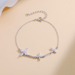 925 Sterling Silver Zircon Lucky Clover Bracelet 100100225 925 Sterling Silver Zircon Lucky Clover Bracelet 100100225