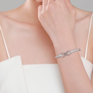 Silver Zirconia Infinity Love Bangles 100200011