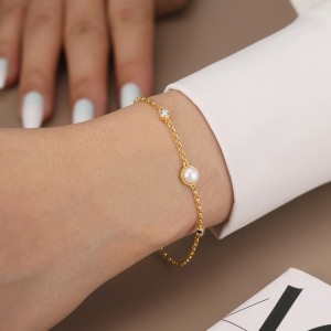 925 Sterling Silver Pearl CZ Bracelet 100500010