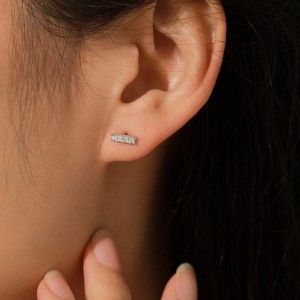 925 Sterling Silver Moissanite Line Stud Earring 110100013