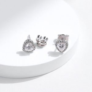 S925 Moissanite Heart Stud Earring 110100033