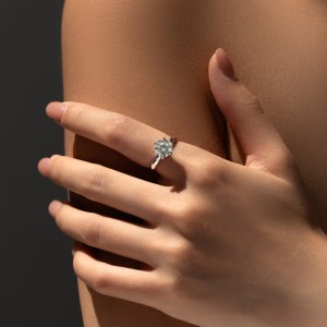 S925 Classical 2Ct Moissanite Solitaire Ring 110200003