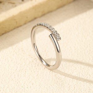 S925 Moissanite Minimalist Ring 110200004