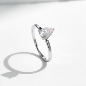 S925 Waterdrop Moissanite Engagement Ring 110200022