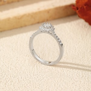 925 Sterling Silver Flower Halo Pave Moissanite Ring 110200056