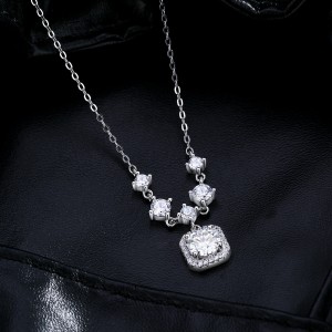 S925 Wedding Party Moissanite Necklace 110300002
