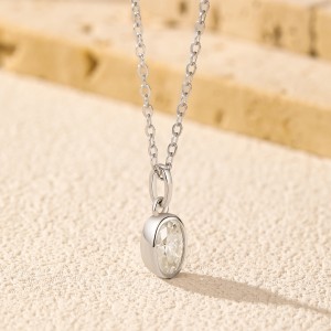 925 Sterling Silver 1Ct Oval Bezel Pendant Necklace 110300019 925 Sterling Silver 1Ct Oval Bezel Pendant Necklace 110300019
