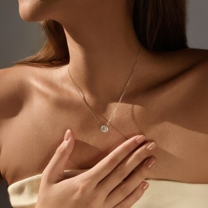 925 Sterling Silver Round Halo Pave Moissanite Necklace 110300030