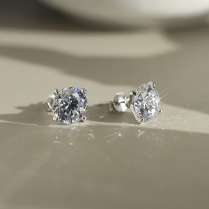 925 Sterling Silver Four Prong Round Moissanite Jewelry Set 110600004
